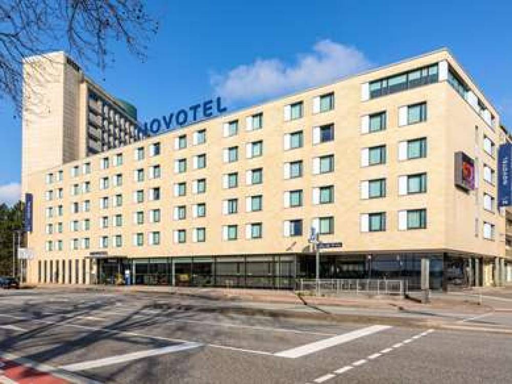 Novotel Hamburg City Alster 1