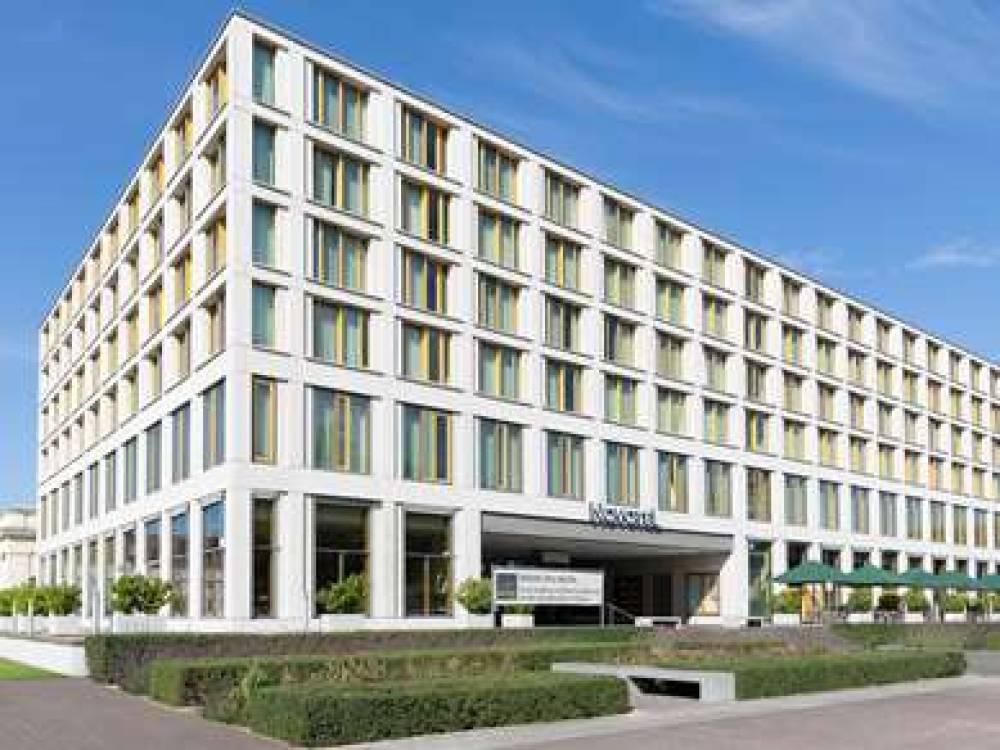 Novotel Karlsruhe City 4