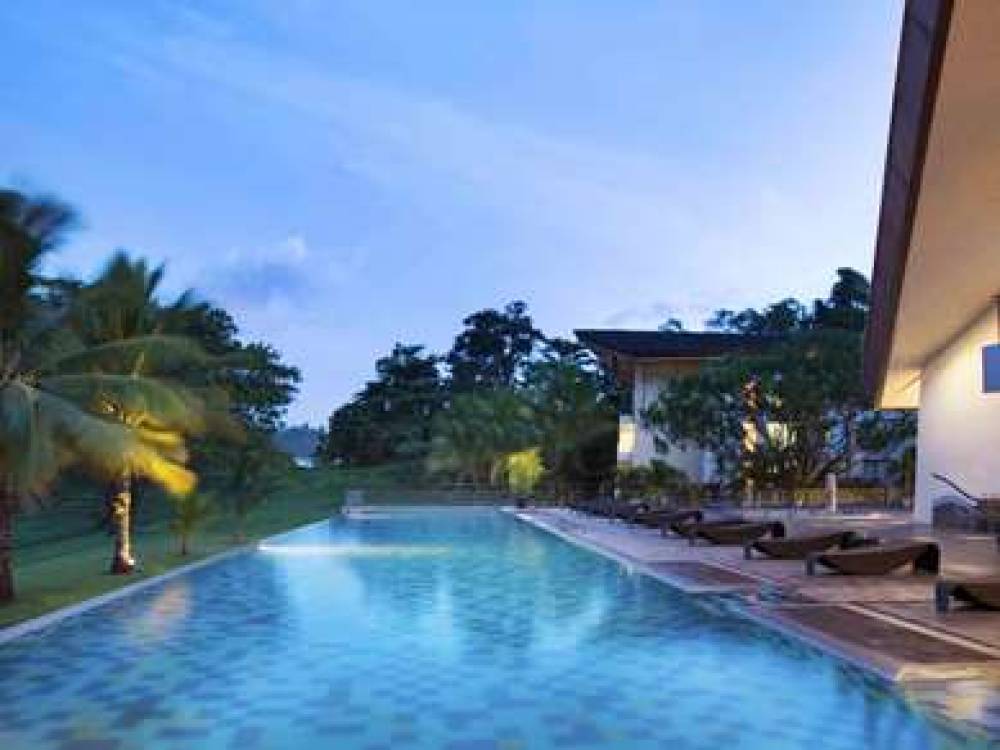 Novotel Manado Golf Resort & Convention Center 8