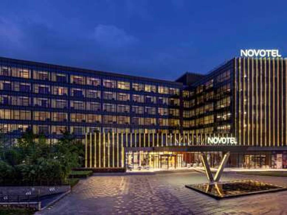 Novotel Nanjing East Suning 4