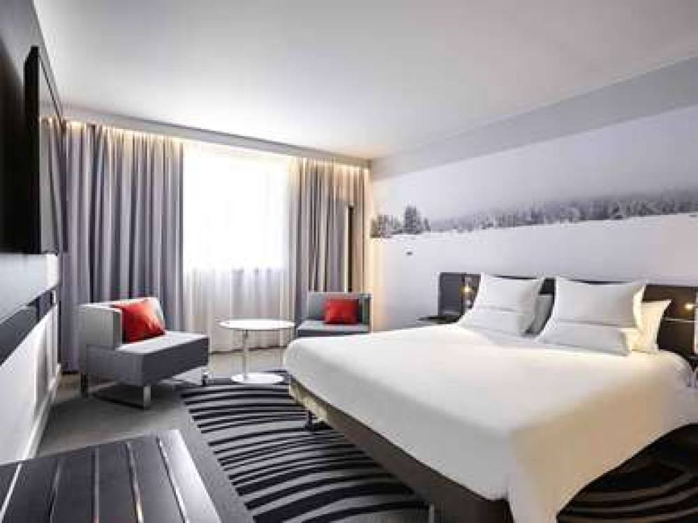 NOVOTEL PARIS COEUR D ORLY 9