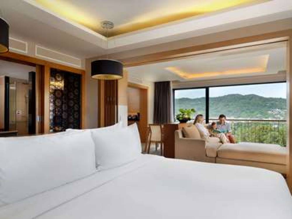 Novotel Phuket Kata Avista Resort & Spa 8