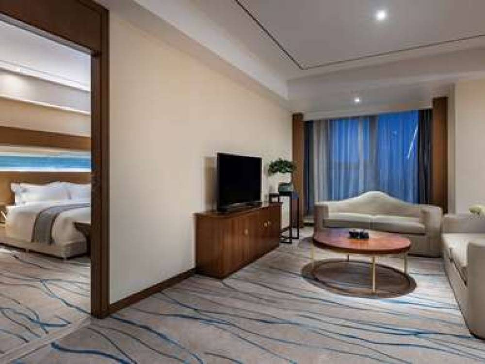 NOVOTEL QINGDAO NEW HOPE 5