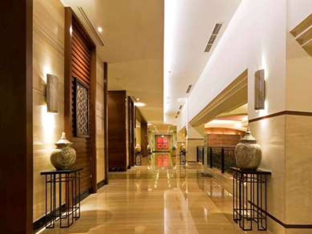 Novotel Semarang 4