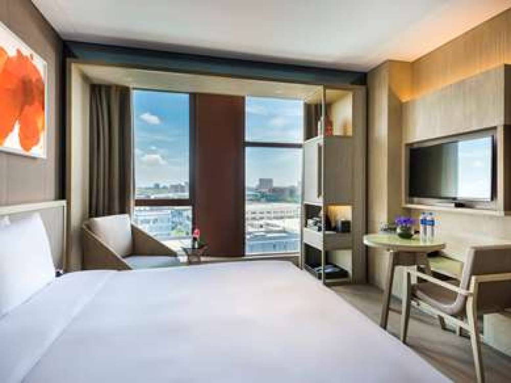 Novotel Shanghai Clover 3