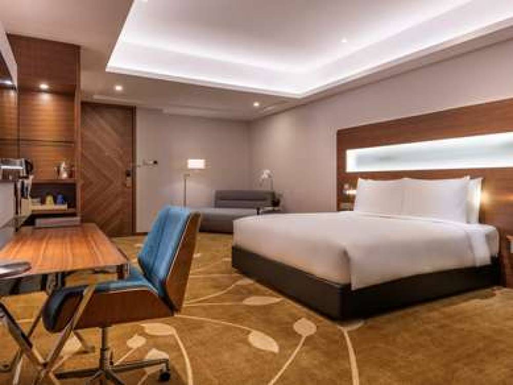 NOVOTEL SHANGHAI HONGQIAO 10