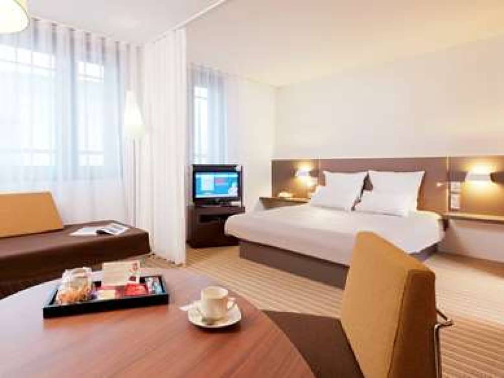 Novotel Suites Cannes Centre 5