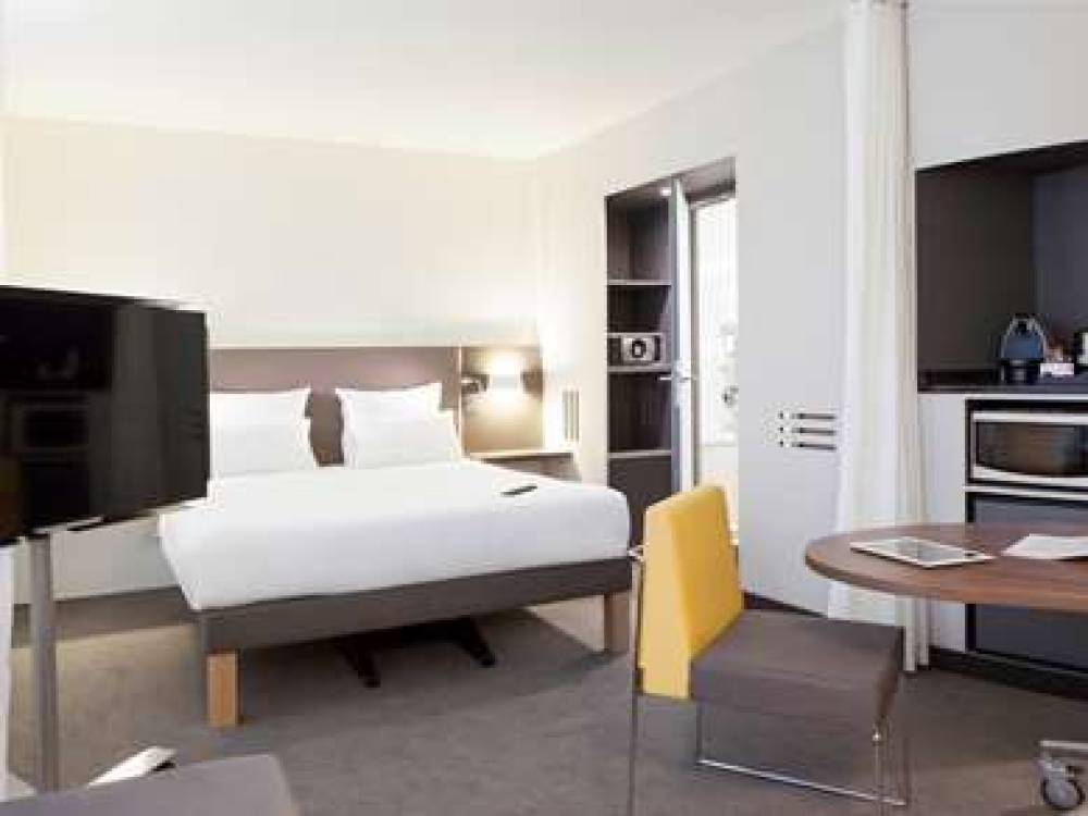 Novotel Suites Gare Lille Europe 4