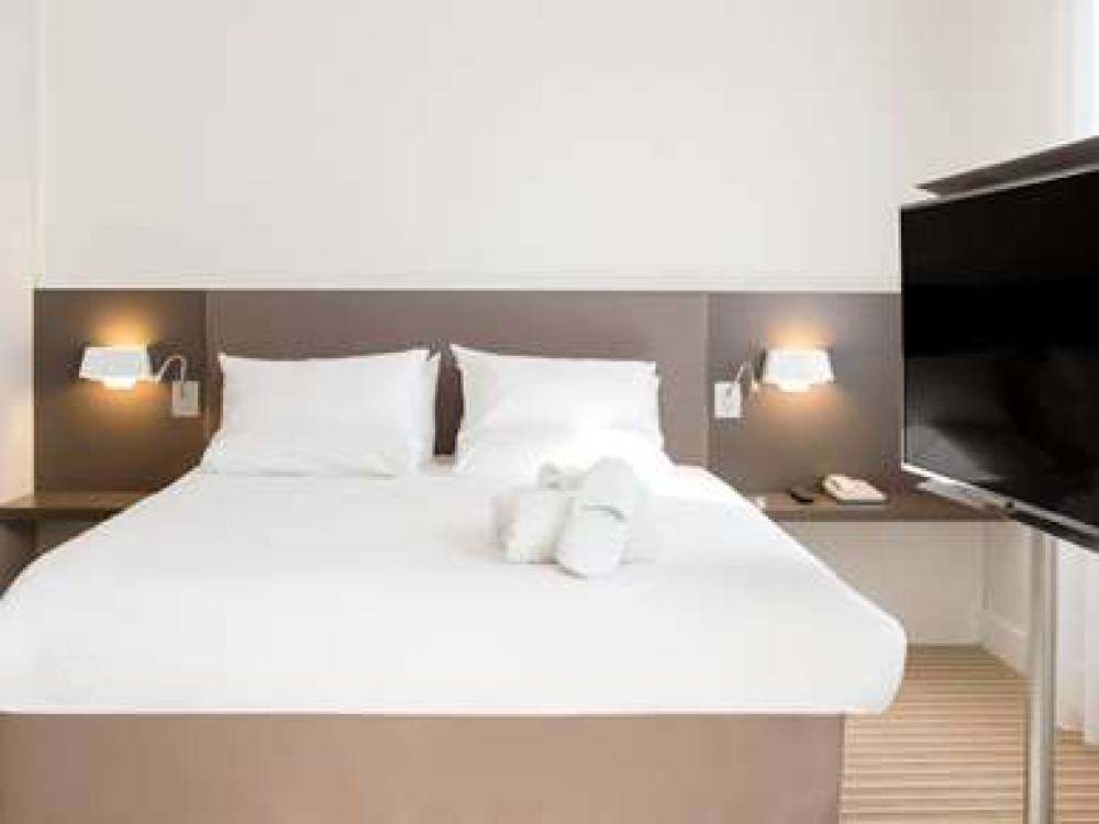 Novotel Suites Gare Lille Europe 8