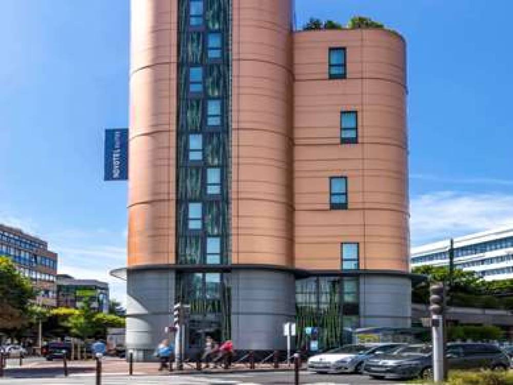 Novotel Suites Paris Issy-les-Moulineaux 6