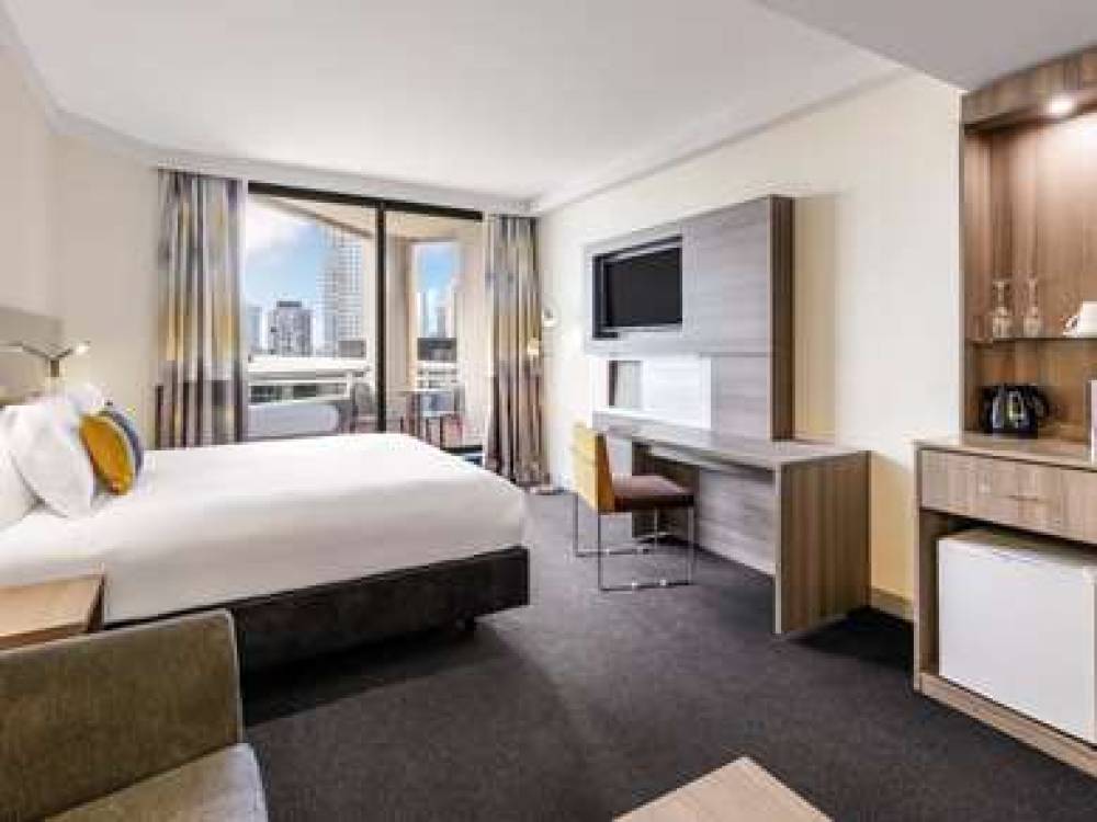 Novotel Sydney Central 6