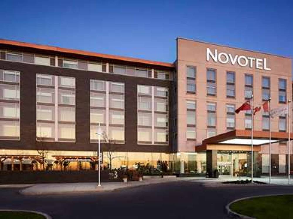 Novotel Toronto Vaughan 1