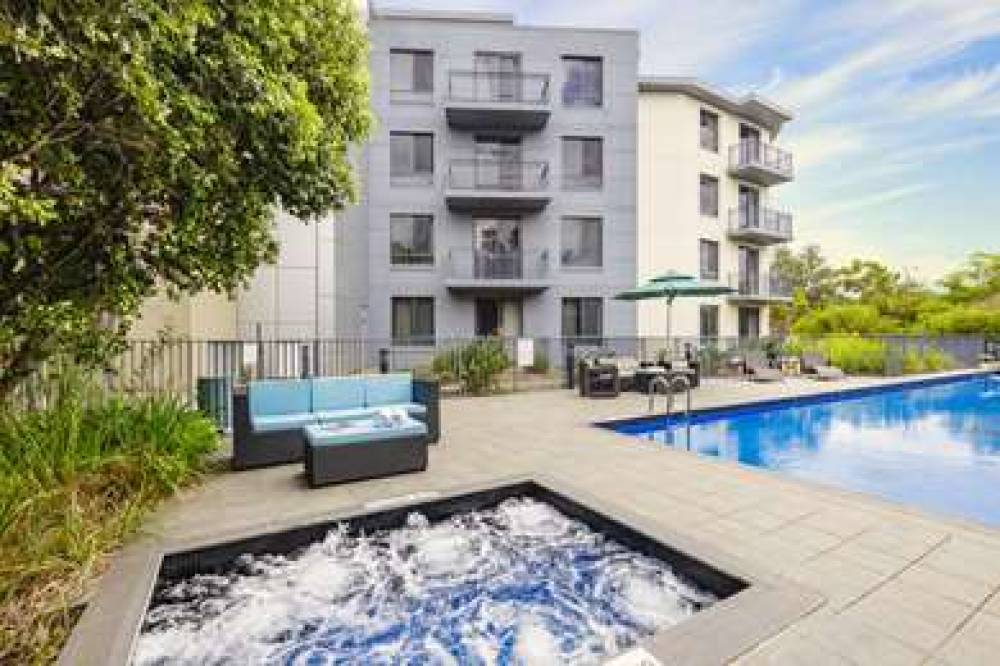 OAKS SYDNEY NORTH RYDE SUITES 6