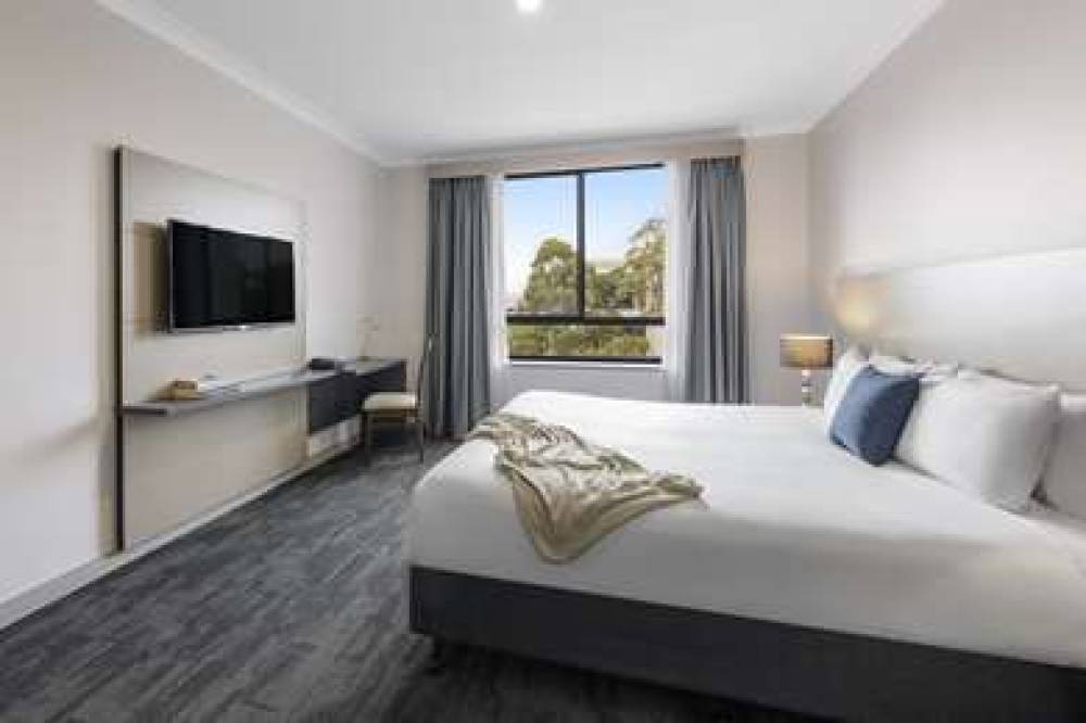 OAKS SYDNEY NORTH RYDE SUITES 5