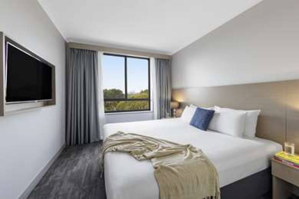 OAKS SYDNEY NORTH RYDE SUITES 3