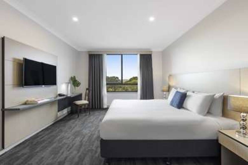 OAKS SYDNEY NORTH RYDE SUITES 8