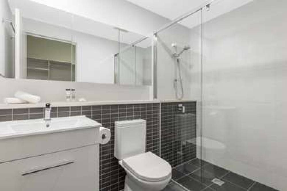 OAKS WOOLLOONGABBA SUITES 10