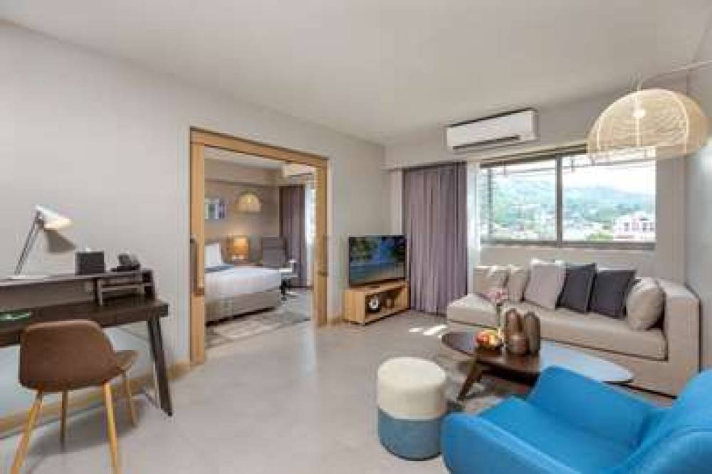 OAKWOOD HOTEL JOURNEYHUB PHUKET 3