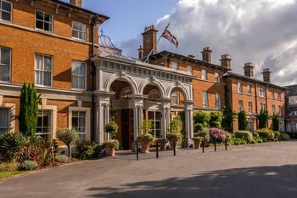 Oatlands Park Hotel