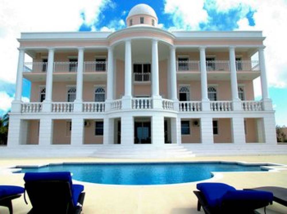 Ocean West Boutique Hotel