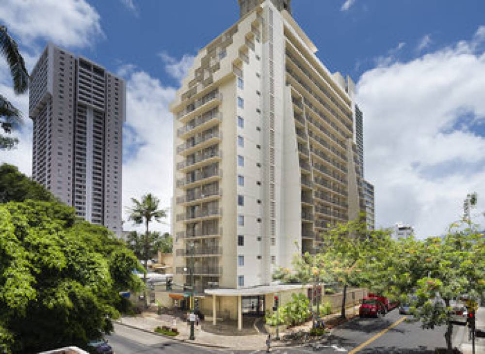 OHIA WAIKIKI STUDIO SUITES 1