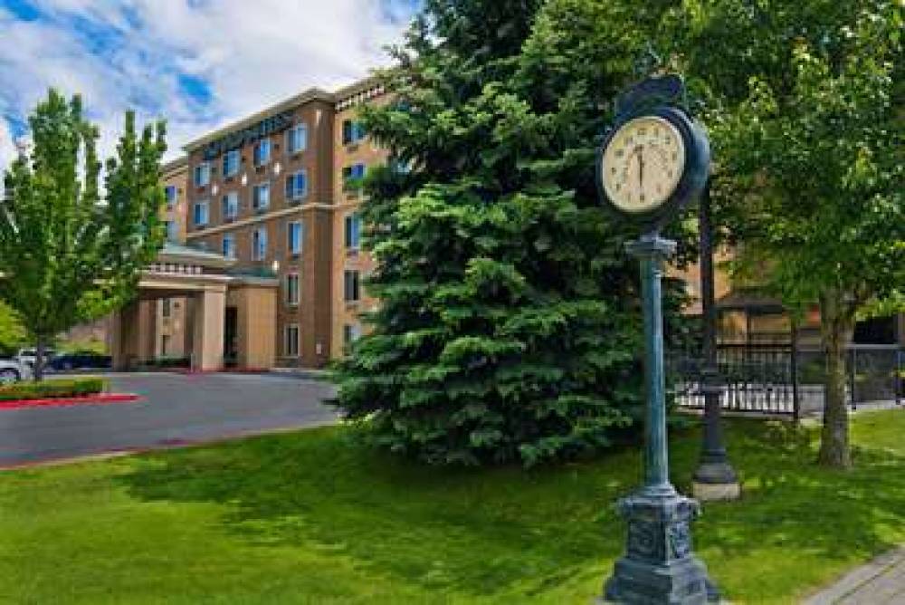 Oxford Suites Spokane