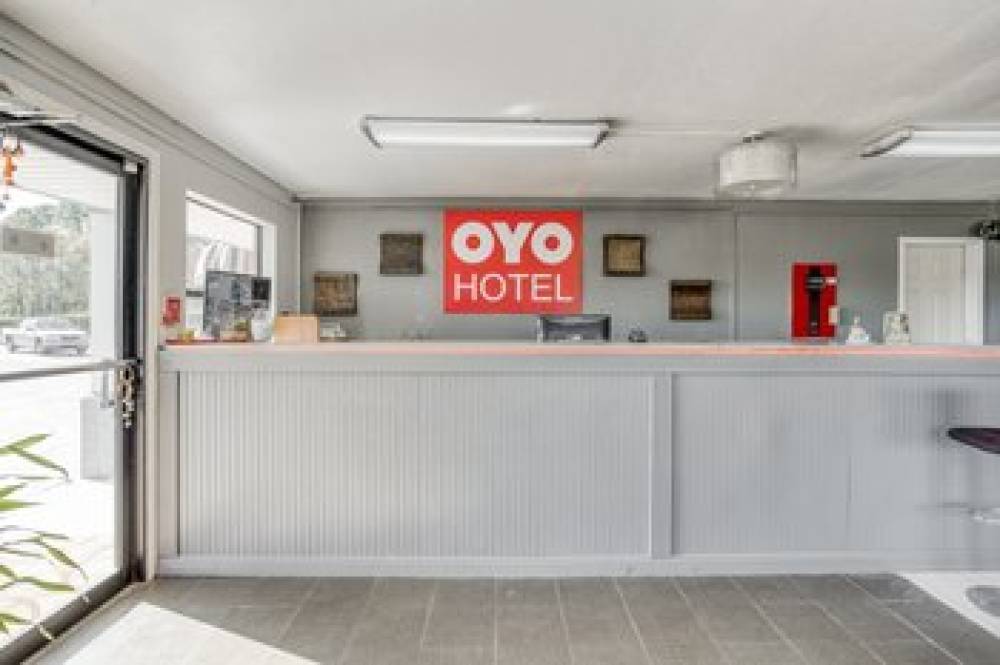 OYO HOTEL PINEVILLE LA HWY 165 2