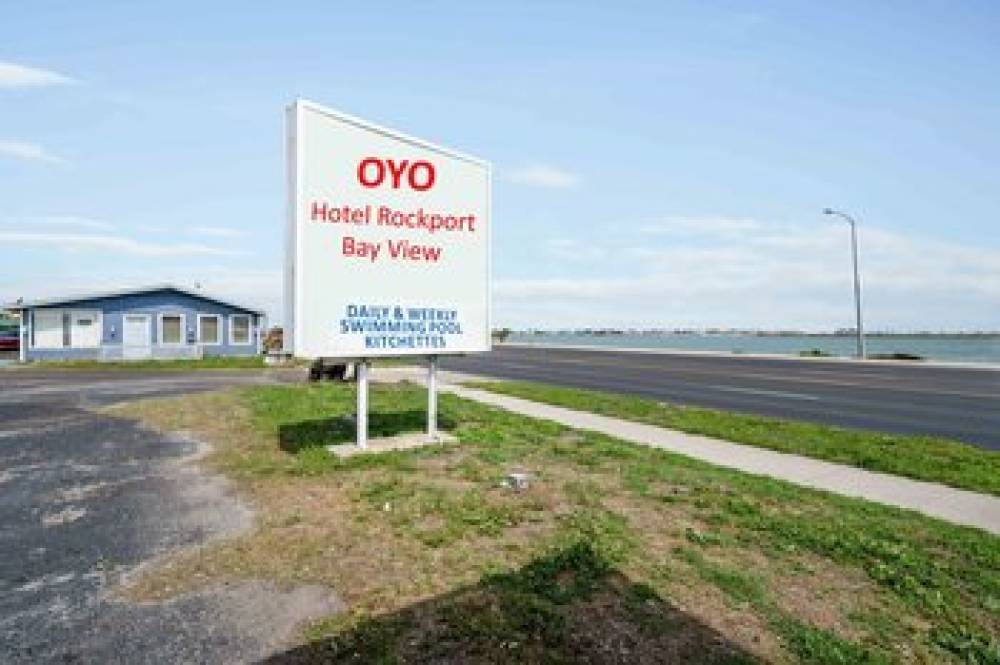 OYO HOTEL ROCKPORT 4