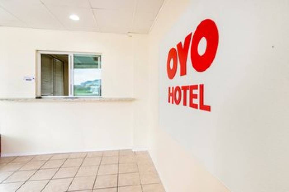 OYO HOTEL SAN ANTONIO LACKLAND 7