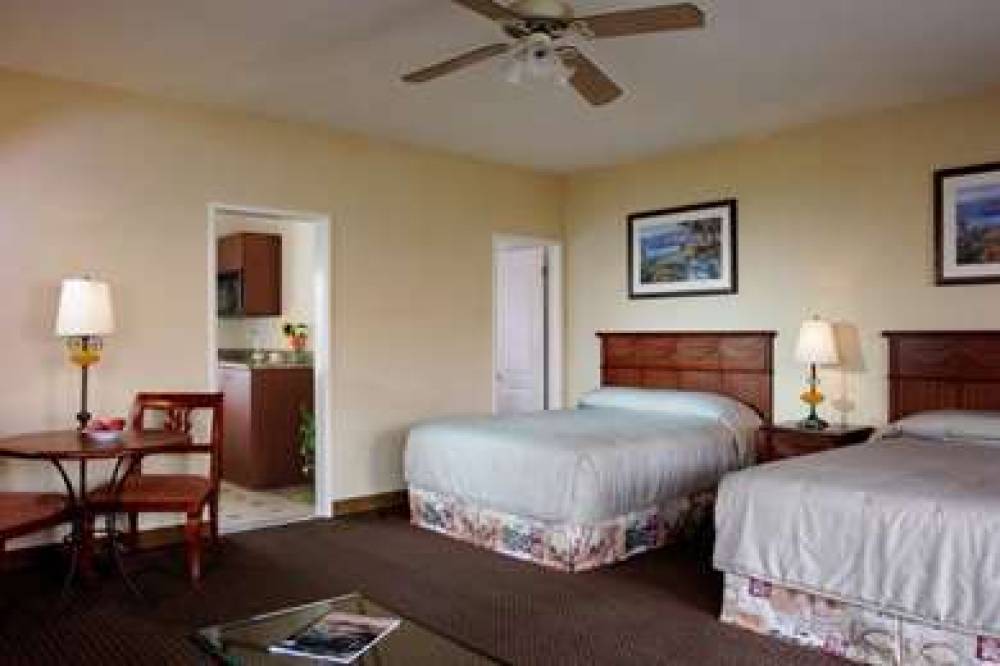 Pacific Shores Inn 4