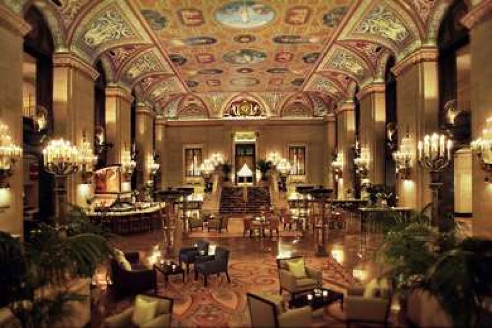 Palmer House A Hilton Hotel 2