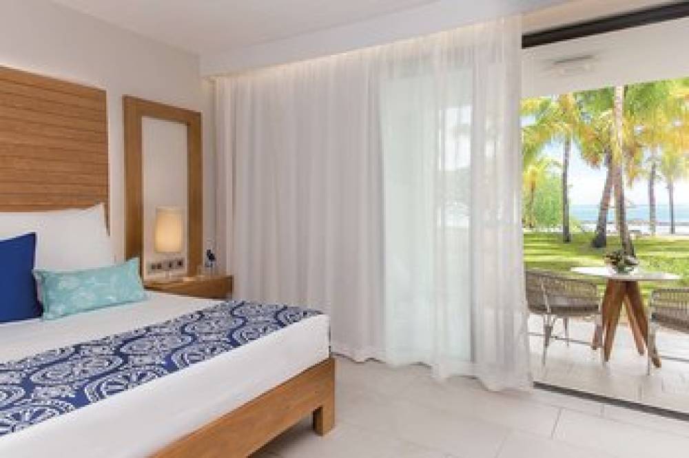 PARADIS BEACHCOMBER GOLF RESORT AND 10