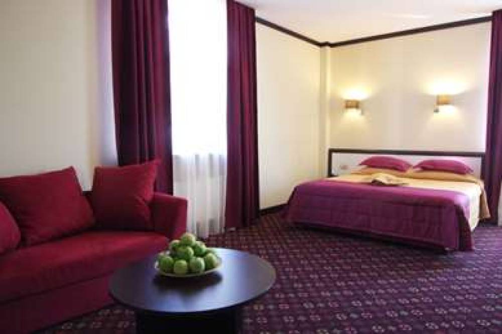 Park Hotel Golosievo 6