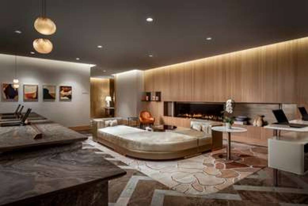 PARK HYATT TORONTO 4