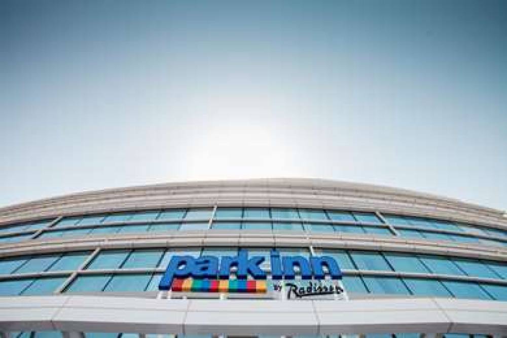 PARK INN BY RAD DUBAI MOTOR CITY 4