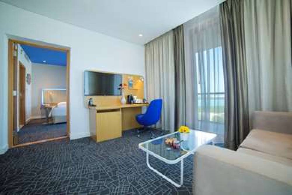 Park Inn By Radisson Abu Dhabi, Yas Island 9