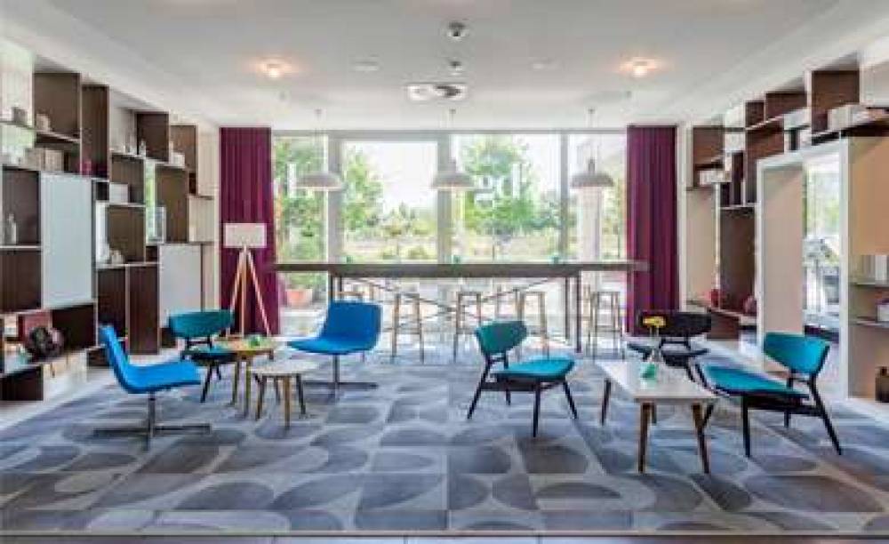 Park Inn By Radisson Frankfurt Airport 7