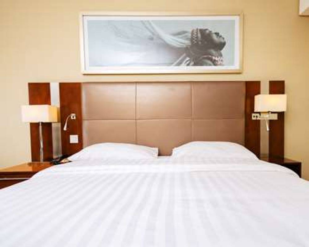 PARK INN BY RADISSON KIGALI 6