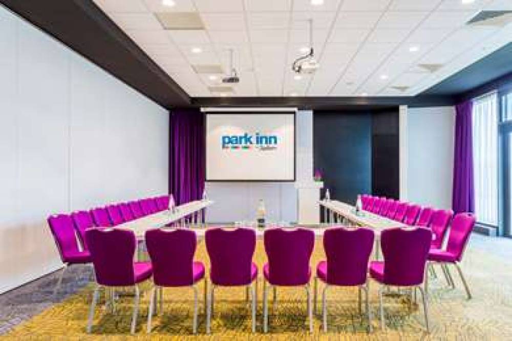 Park Inn By Radisson Lille Grand Stade 8