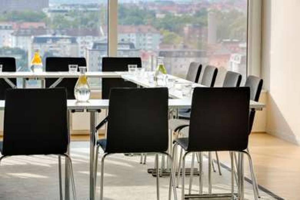 Park Inn By Radisson Stockholm Solna 8