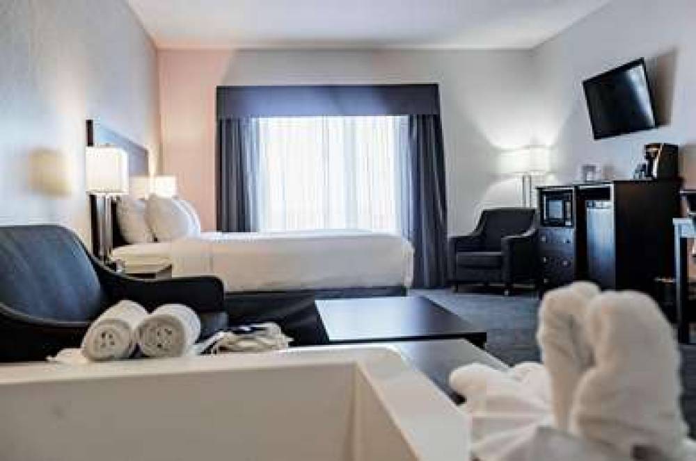 PARK INN LEDUC 9