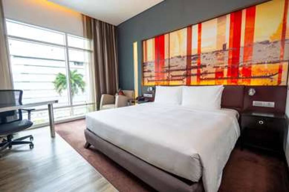 PARK PLAZA BANGKOK SOI 18 2