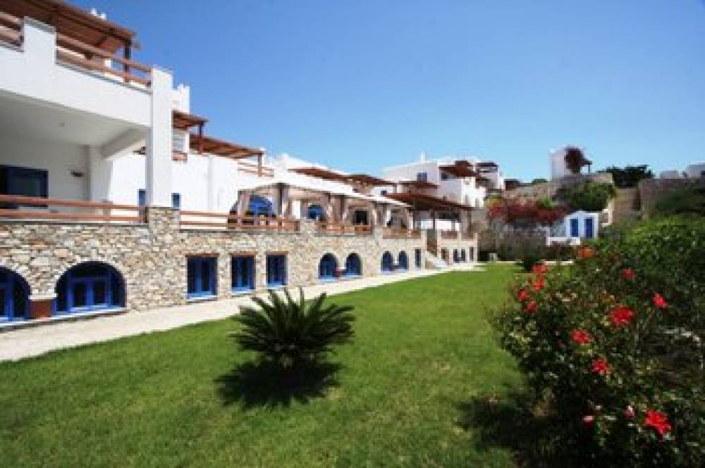 PAROS AGNANTI RESORT AND SPA 2