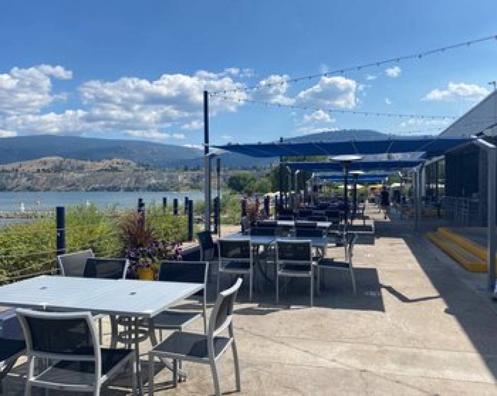 PENTICTON LAKESIDE RESORT 7