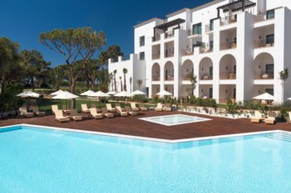 Pine Cliffs Ocean Suites, A Luxury Collection Resort & Spa, Algarve 2