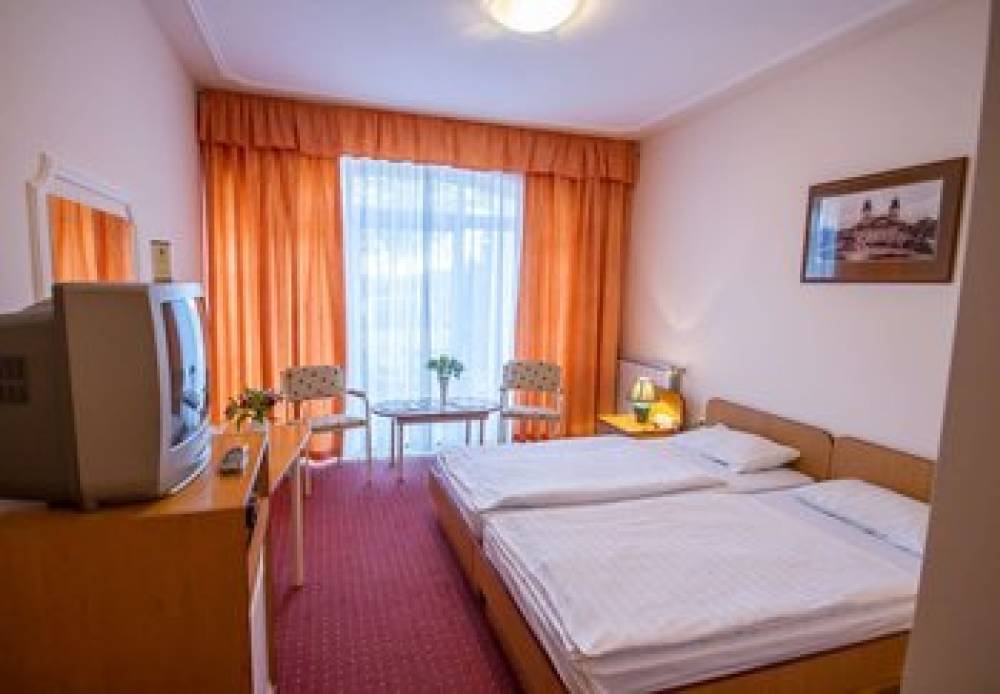 PLATAN HOTEL DEBRECEN 8