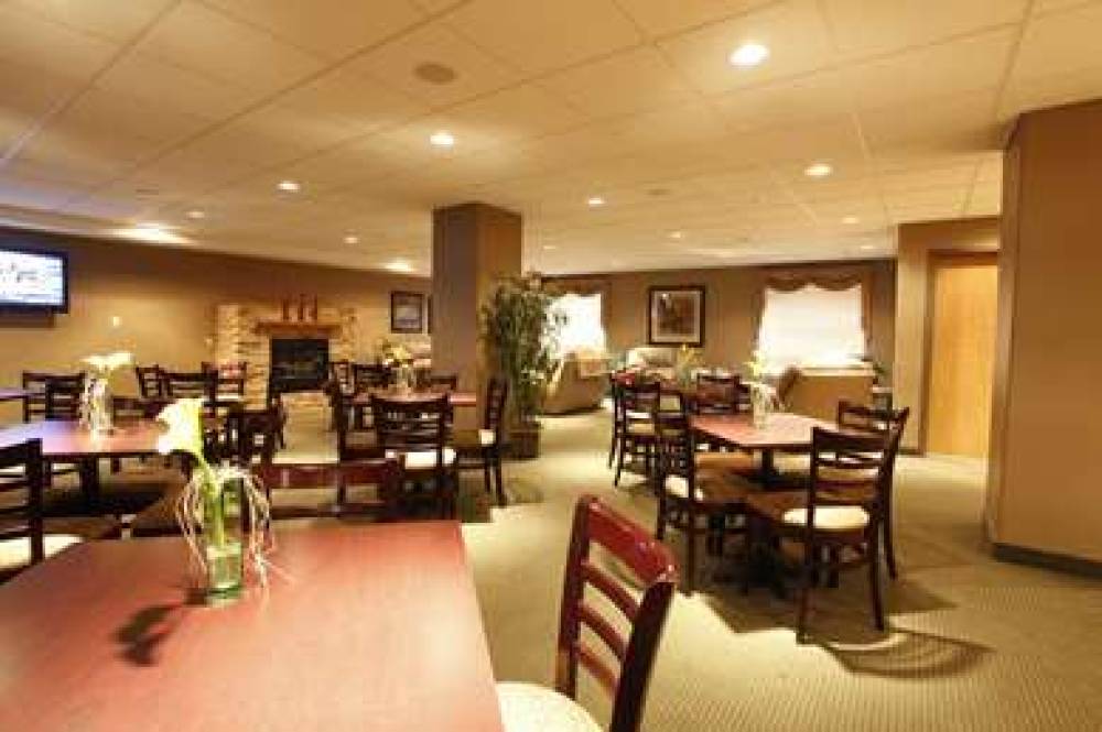 Pomeroy Inn And Suites Fort St John 2