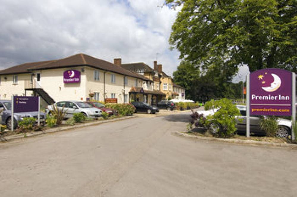 Premier Inn Bagshot