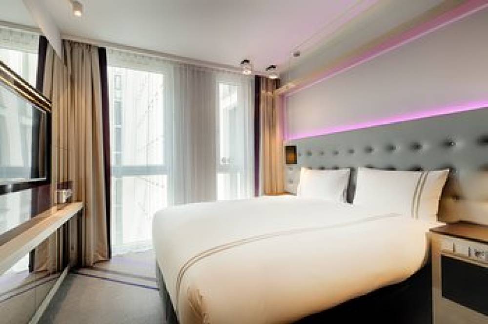 PREMIER INN BERLIN ALEXANDERPLATZ 6