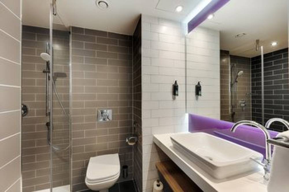 PREMIER INN FRANKFURT WESTEND 5